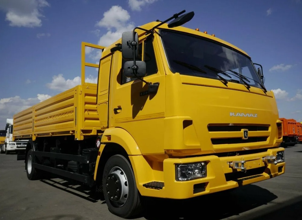 Бортовой автомобиль КАМАЗ 4308